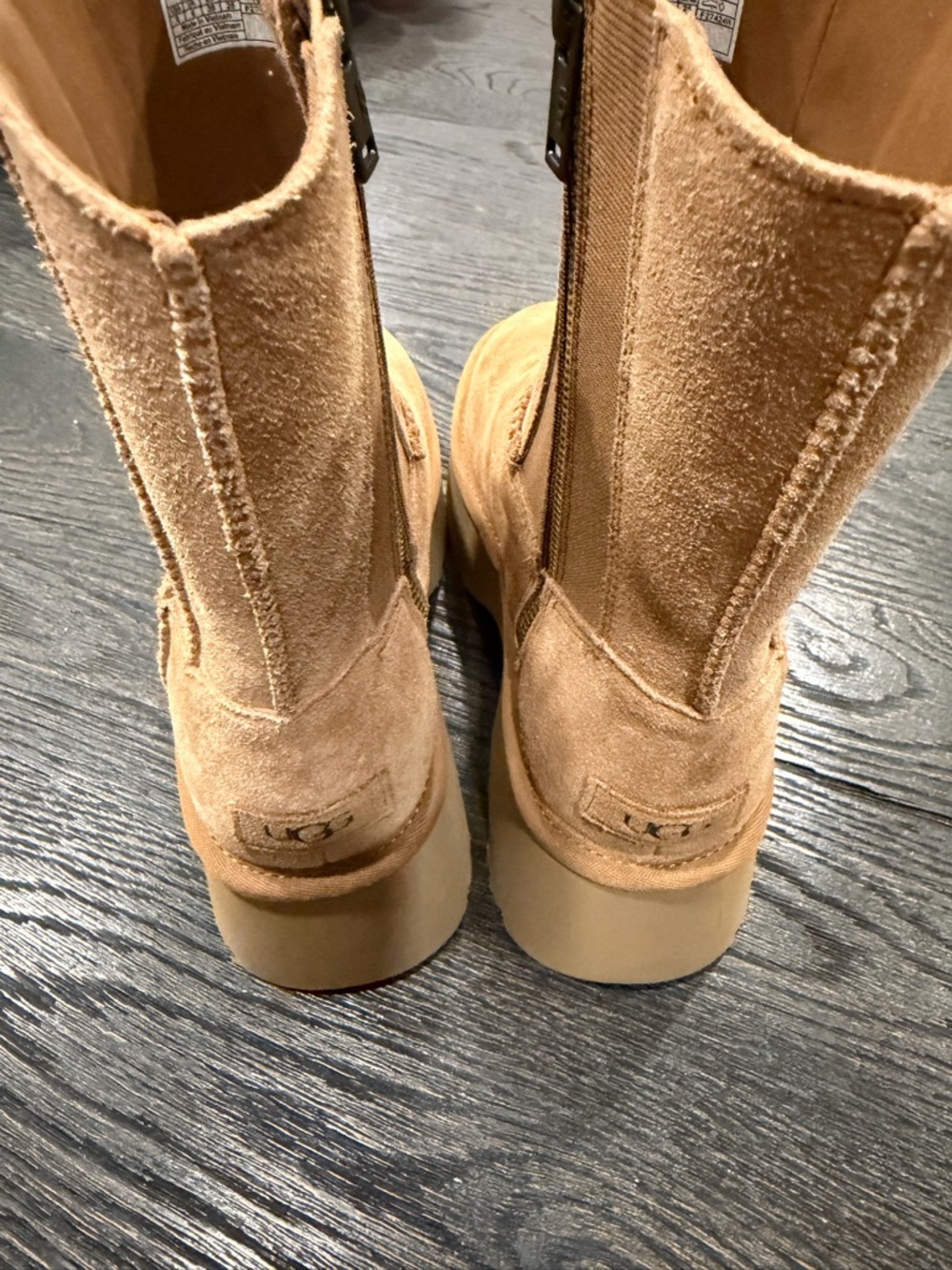 UGG Classic Twin Seam New Heights Chestnut Suede Platform Boots Size US 8 - Picture 5 of 10